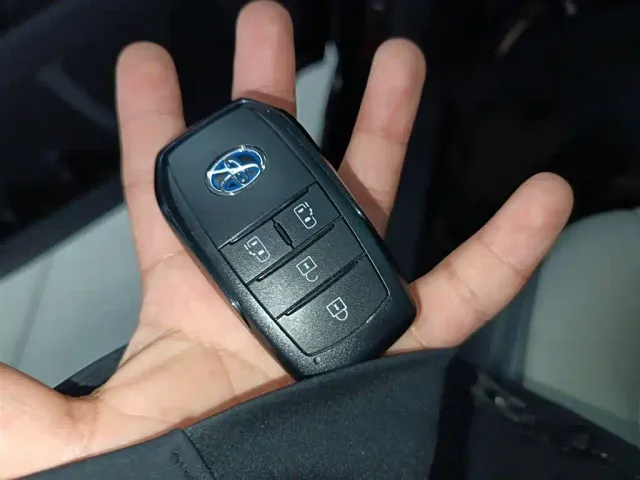 Toyota Sienna — Фото автомобиля 8