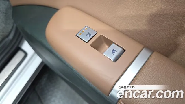 Hyundai Grandeur GN7 — Фото автомобиля 29