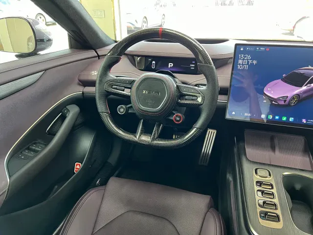 Xiaomi SU7 — Фото автомобиля 17