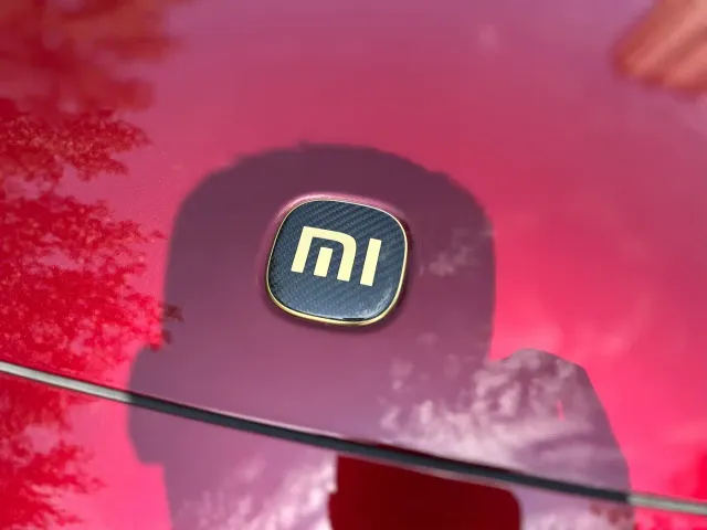 Xiaomi YU7 — Фото автомобиля 4