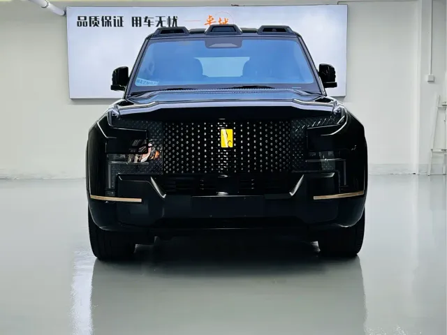 BYD U8L — Фото автомобиля 2