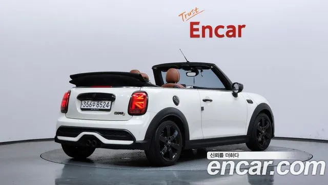 Mini Cooper Convertible — Фото автомобиля 2