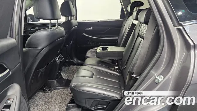 Hyundai Santafe Новый Santa Fe Дизель 2.2 2WD — Фото автомобиля 11