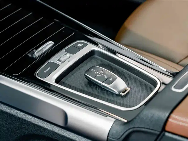 Mercedes-Benz GLB-Class — Фото автомобиля 14