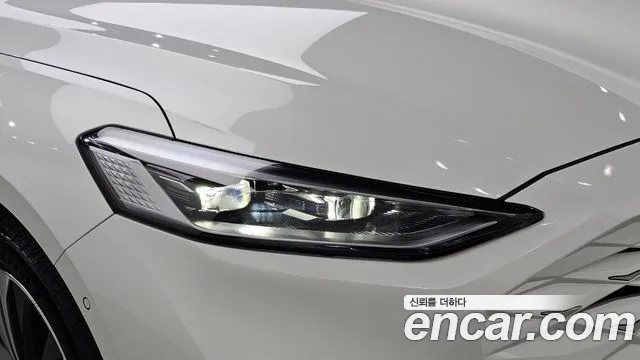 Kia K8 Hybrid — Фото автомобиля 7