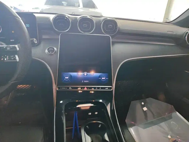 Mercedes-Benz C-Class — Фото автомобиля 12
