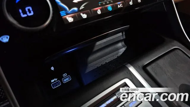 Genesis GV80 — Фото автомобиля 29