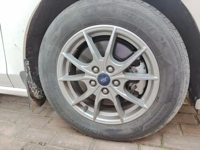 Ford Focus — Фото автомобиля 8