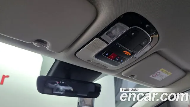 Hyundai Tucson Tucson (NX4) Бензин 1.6 турбо 2WD — Фото автомобиля 18