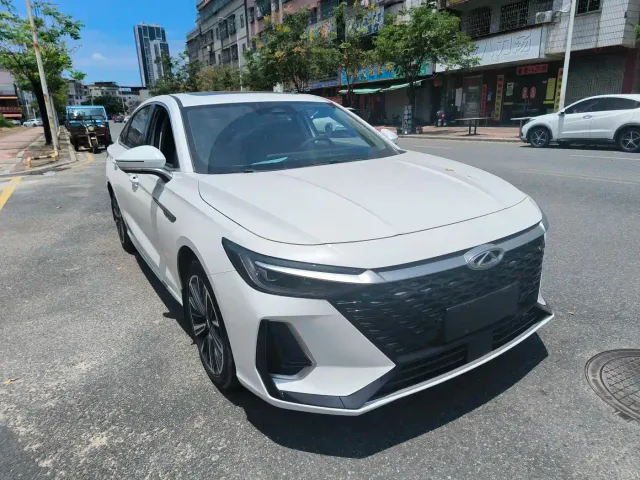 Chery Arrizo 8 — Фото автомобиля 3
