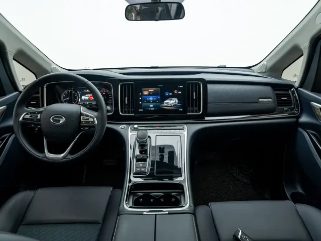 GAC Trumpchi M8 — Фото автомобиля 18