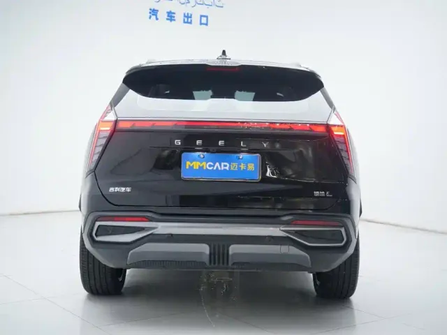 Geely Boyue L — Фото автомобиля 11