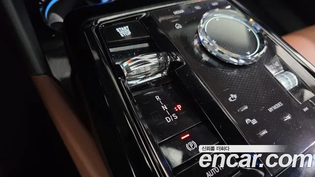 BMW 5 Series — Фото автомобиля 9