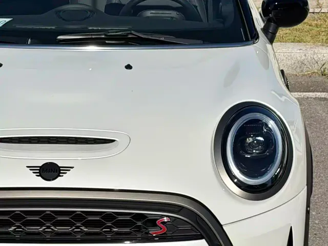 MINI Hatch — Фото автомобиля 7