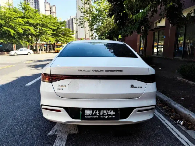 BYD Qin PLUS — Фото автомобиля 8