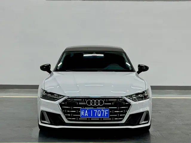 Audi A7L — Фото автомобиля 2