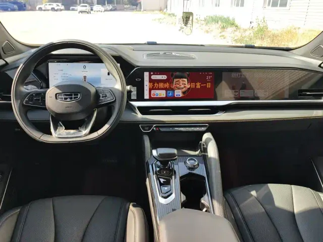 Geely Xingyue L — Фото автомобиля 12