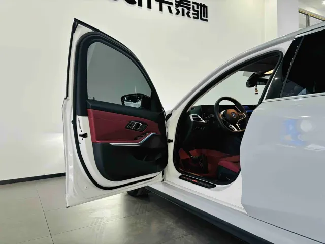 BMW i3 — Фото автомобиля 8