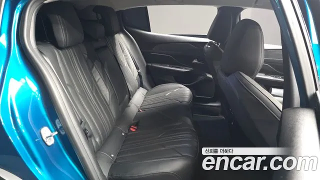 Peugeot 408 1.2 Pure Tech Allure — Фото автомобиля 12
