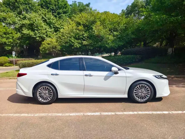 Toyota Camry — Фото автомобиля 15