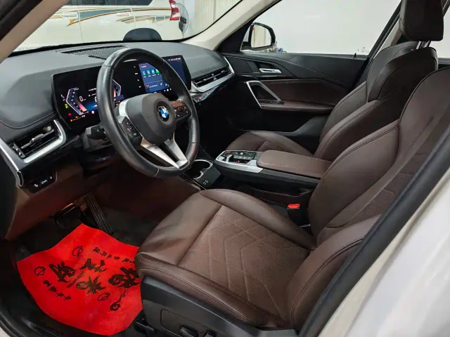 BMW X1 — Фото автомобиля 6