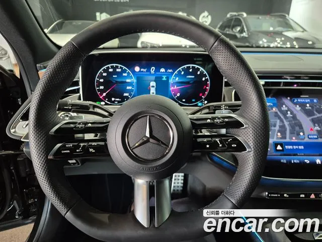 Mercedes-Benz E-Class W214 — Фото автомобиля 15