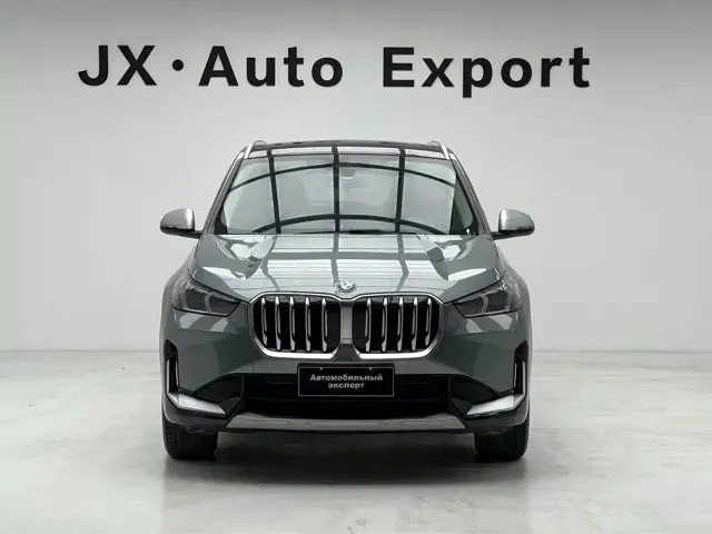 BMW X1 — Фото автомобиля 2