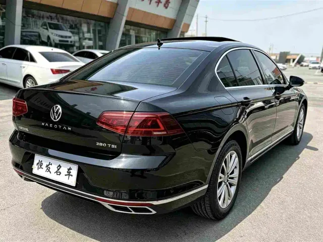 Volkswagen Magotan — Фото автомобиля 12