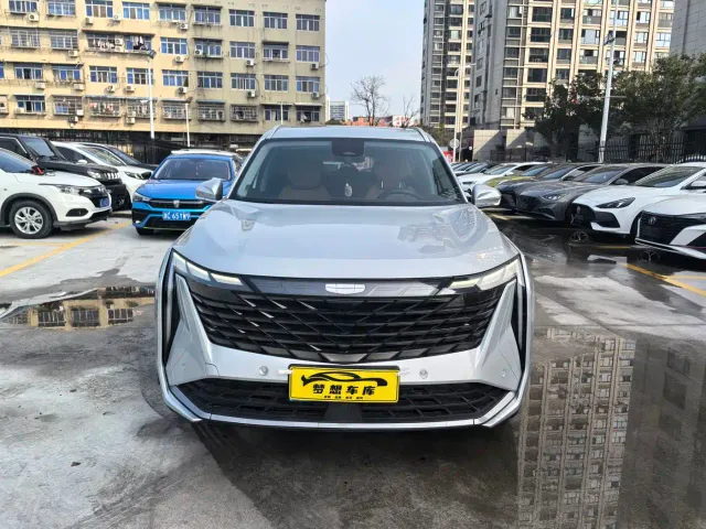 Geely Boyue L — Фото автомобиля 5
