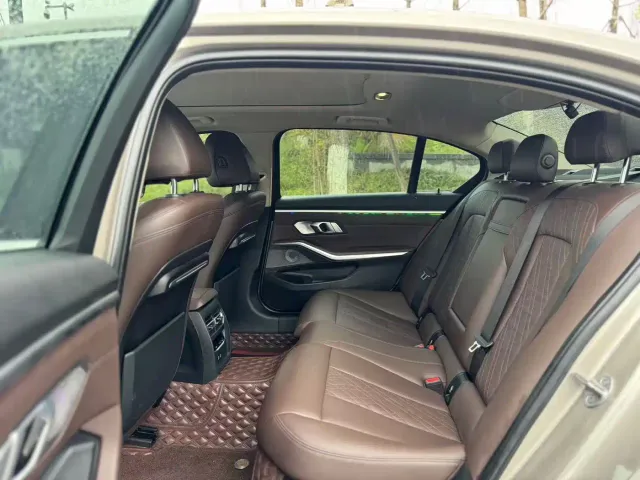 BMW 3 Series — Фото автомобиля 6