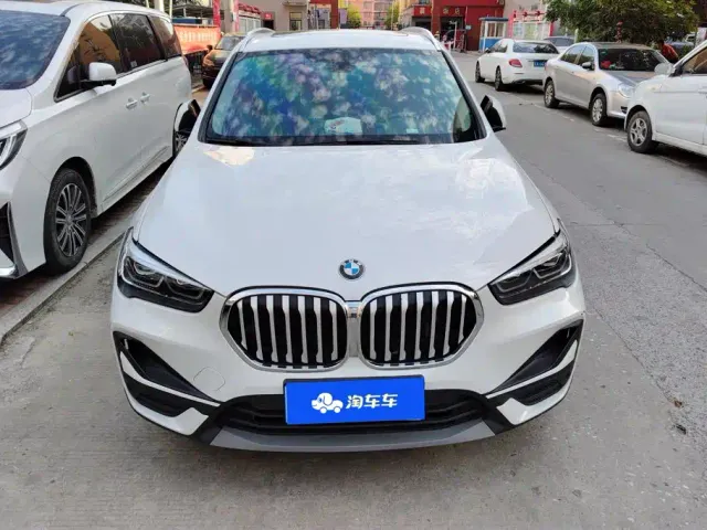 BMW X1 — Фото автомобиля 2