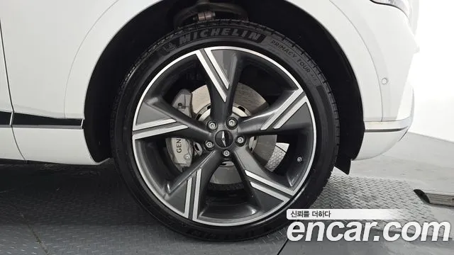 Genesis GV80 2.5T Бензин AWD — Фото автомобиля 20