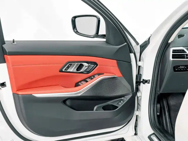 BMW 3 Series — Фото автомобиля 15