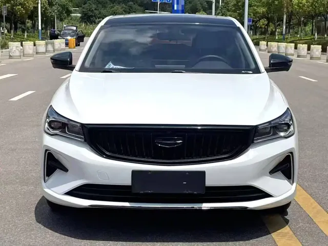 Geely Emgrand — Фото автомобиля 2
