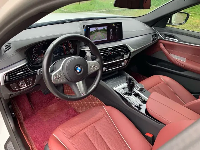 BMW 5 Series — Фото автомобиля 8
