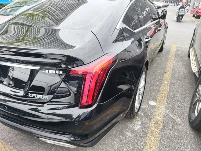Cadillac CT5 — Фото автомобиля 7