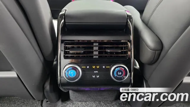 Land Rover Range Rover Sport — Фото автомобиля 16