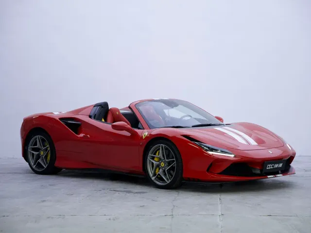 Ferrari F8 — Фото автомобиля 2