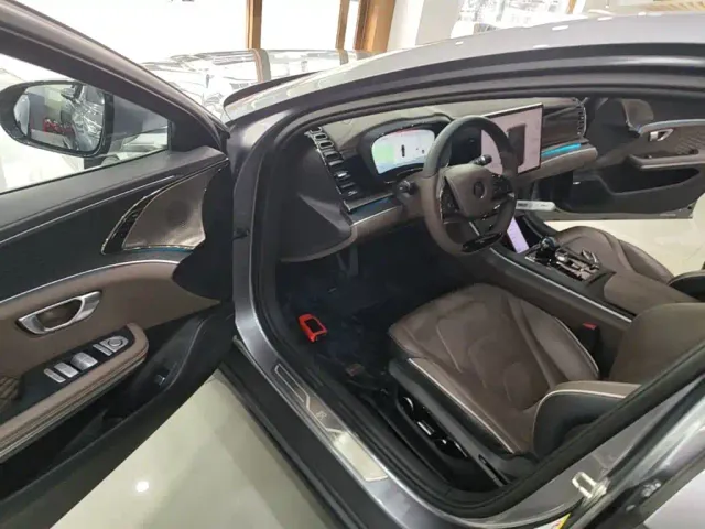 BYD Han — Фото автомобиля 15