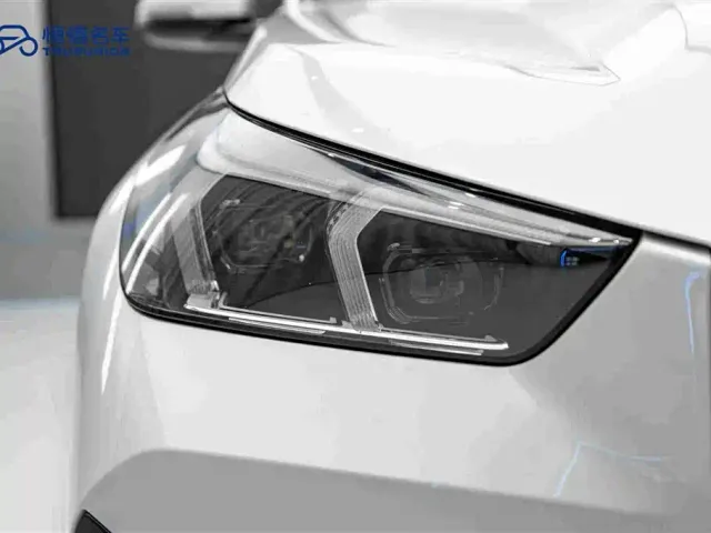 BMW X1 — Фото автомобиля 10