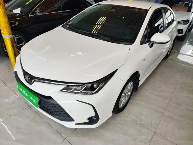 Фотография автомобиля — Toyota Corolla