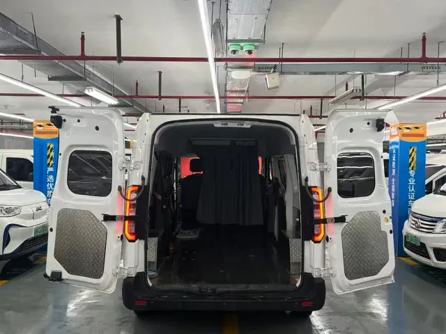 Farizon Super VAN — Фото автомобиля 10