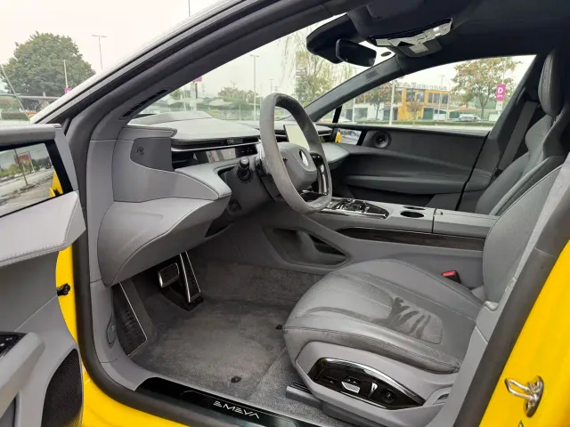 Lotus Emeya — Фото автомобиля 9