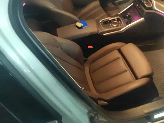 BMW 3 Series — Фото автомобиля 8