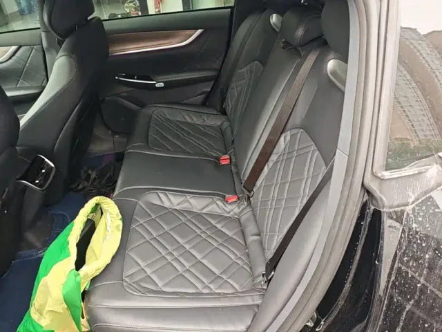 Changan Qiyuan A07 — Фото автомобиля 16