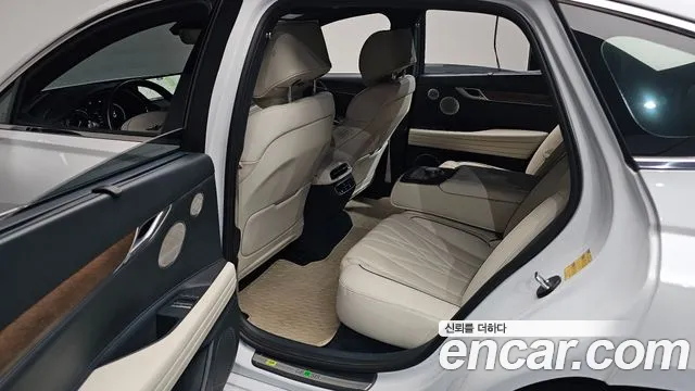 Genesis G80 RG3 — Фото автомобиля 12