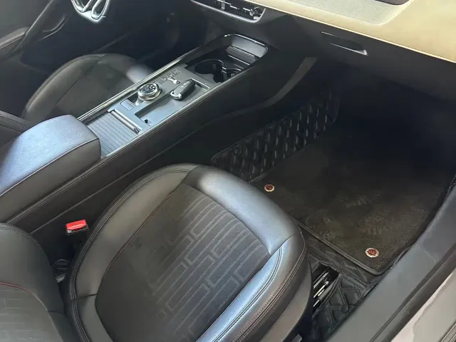 Ford Mondeo — Фото автомобиля 7