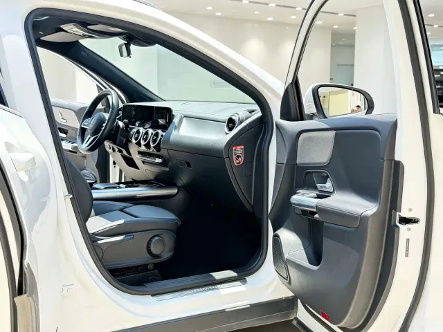 Mercedes-Benz GLA-Class — Фото автомобиля 12
