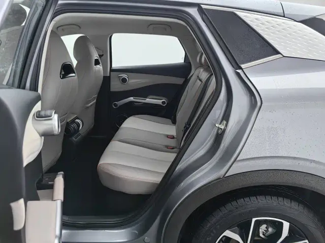 BYD Yuan PLUS — Фото автомобиля 15