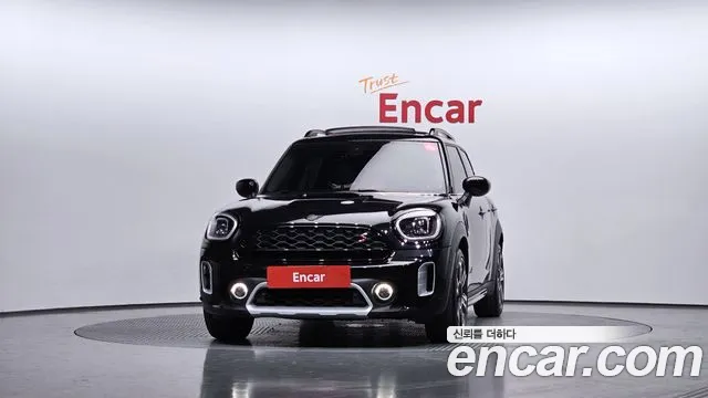 MINI Countryman — Фото автомобиля 3